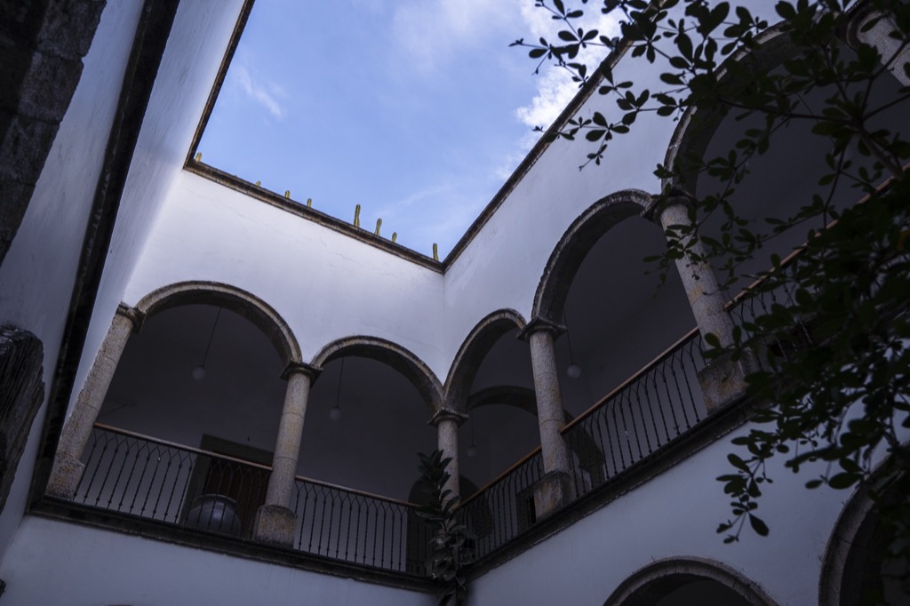 Interior de la casona Bloomhost
